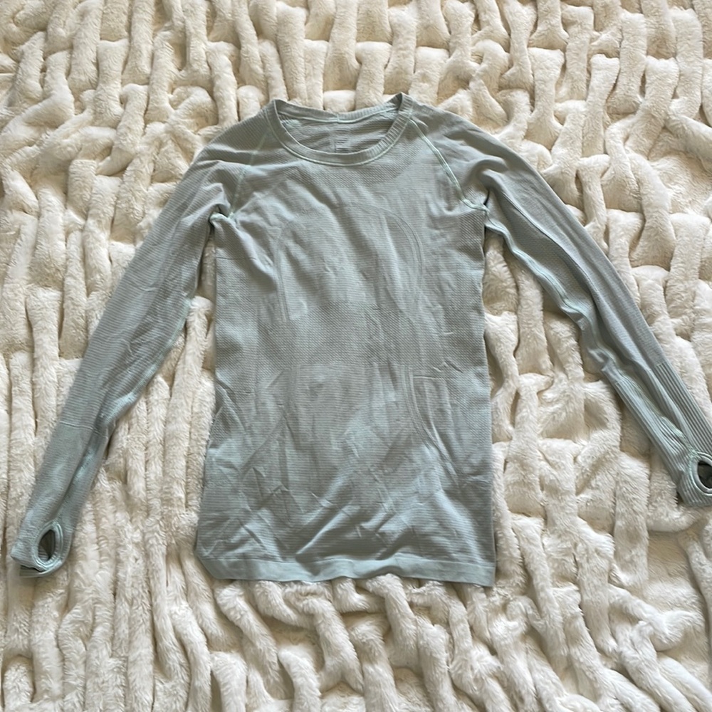 Mint Lululemon long sleeve Swifty t-shirt